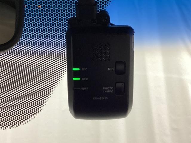 ステップワゴンスパーダ スパーダホンダセンシング　いまコレ＋新品・ドライブレコーダー付　光触媒抗菌消臭施工済　衝突被害軽減装置　ＬＥＤヘッドライ　リアエアコン　バックモニター　エアコン　ＶＳＡ　地デジフルセグ　ＵＳＢ　ナビＴＶ　ＤＶＤ再生　ターボ車（20枚目）