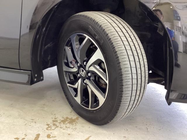 ステップワゴンスパーダ スパーダホンダセンシング　いまコレ＋新品・ドライブレコーダー付　光触媒抗菌消臭施工済　衝突被害軽減装置　ＬＥＤヘッドライ　リアエアコン　バックモニター　エアコン　ＶＳＡ　地デジフルセグ　ＵＳＢ　ナビＴＶ　ＤＶＤ再生　ターボ車（32枚目）