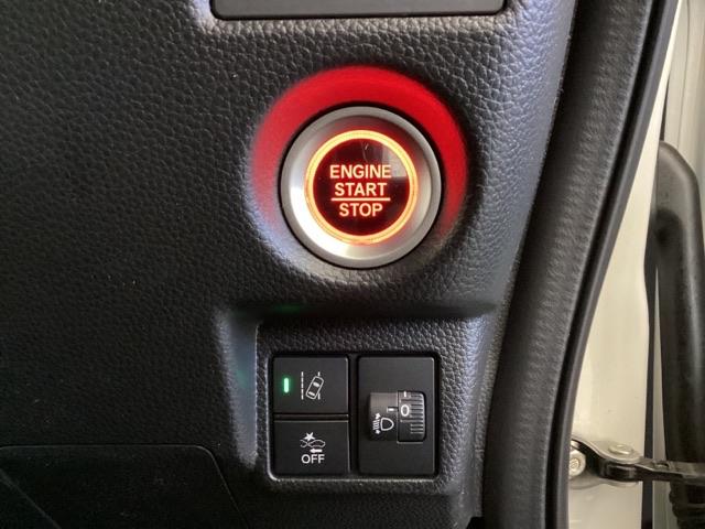 N-BOXカスタム L 光触媒抗菌消臭施工済 障害物センサー シートヒーター Iストップ Bモニター LEDランプ フルオートエアコン パーキングセンサー クルーズコントロール キーレスエントリー パワーウィンドウ 4WD(17枚目)