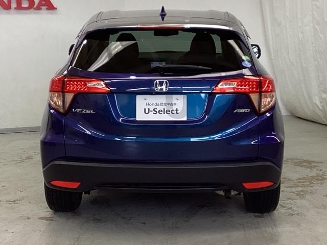 ヴェゼル Ｘ・ホンダセンシング　光触媒抗菌消臭施工済　シートヒーター　ＥＴＣ　ＬＥＤヘッドランプ　オートクルーズコントロール　ＵＳＢ　リアカメラ　イモビライザー　横滑り防止　オートエアコン　アイドリングストップ　運転席エアバッグ（4枚目）