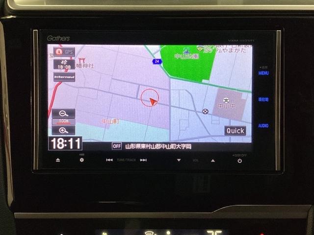 フィットハイブリッド Ｓパッケージ　光触媒抗菌消臭施工済　ＭＴモード　ＥＴＣ　バックモニター　ＡＢＳ　オートクルーズ　地デジ　スマキー　ＡＡＣ　ＬＥＤヘッドランプ　盗難防止装置　キーレスエントリー　アイドリングストップ　４ＷＤ　ＥＳＣ（6枚目）