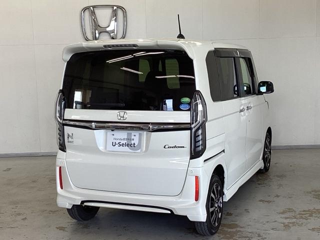 Ｎ－ＢＯＸカスタム Ｇ・Ｌホンダセンシング　光触媒抗菌消臭施工済　エンジンスターター　シートヒーター　ＥＴＣ　ナビ・ＴＶ　ＥＳＣ　ＣＭＢＳ　Ｂカメ　カーテンエアバック　ＰＳ　フルタイム４ＷＤ　パワーウィンドウ　インテリジェントキー　エアコン（3枚目）