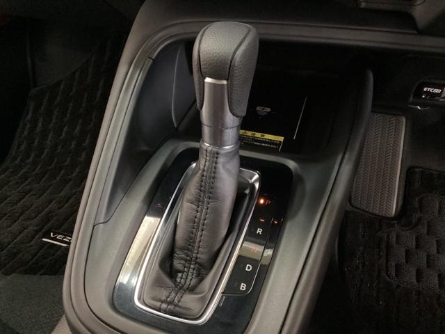 �u���F�g�d�u�v�́A���[�^�[���s�𒆐S�ɂ��Ȃ���d�C�G�l���M�[��G���W�����͂��ł������悭�g�������邱�Ƃ��ł��錫���n�C�u���b�h�V�X�e���ł��B�T�C�h�u���[�L�̓X�C�b�`����̓d�q����p�[�L���O�u���[�L�ł�