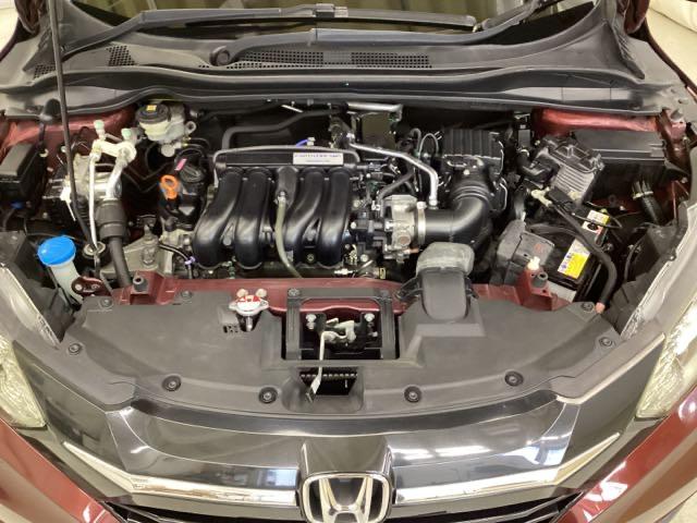 ヴェゼル Ｇ　いまコレ＋新品・フロアカーペットマット付　光触媒抗菌消臭施工済　ＶＳＡ　リアカメラ　ＡＢＳ　エアコン　パワーウィンドウ　パワーステアリング　ＵＳＢ　エアバッグ　盗難防止システム　スマートキー　４ＷＤ車（23枚目）