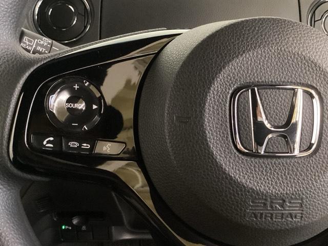 Ｎ－ＢＯＸカスタム Ｌ　光触媒抗菌消臭施工済　障害物センサー　シートヒーター　横滑り防止機能　盗難防止システム　ＡＡＣ　ＥＣＯＮ　シ－トヒ－タ－　ＬＥＤヘッドライト　Ｒカメラ　クルコン　フルセグＴＶ　サイドエアバッグ　ソナー（11枚目）