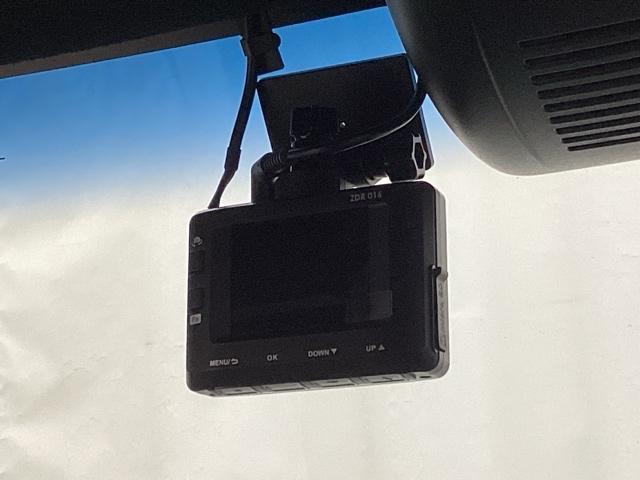 Ｎ－ＢＯＸカスタム Ｌ　光触媒抗菌消臭施工済　障害物センサー　シートヒーター　横滑り防止機能　盗難防止システム　ＡＡＣ　ＥＣＯＮ　シ－トヒ－タ－　ＬＥＤヘッドライト　Ｒカメラ　クルコン　フルセグＴＶ　サイドエアバッグ　ソナー（17枚目）