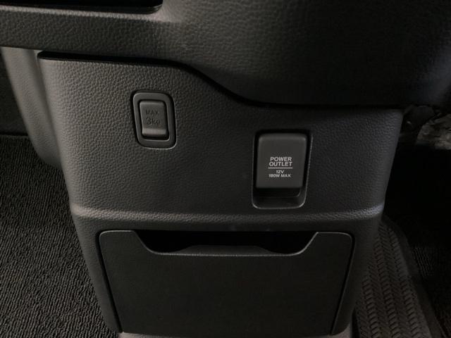 Ｎ－ＢＯＸカスタム Ｌ　光触媒抗菌消臭施工済　障害物センサー　シートヒーター　横滑り防止機能　盗難防止システム　ＡＡＣ　ＥＣＯＮ　シ－トヒ－タ－　ＬＥＤヘッドライト　Ｒカメラ　クルコン　フルセグＴＶ　サイドエアバッグ　ソナー（19枚目）