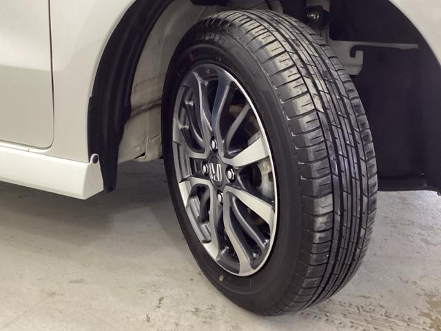 Ｎ－ＢＯＸカスタム Ｌ　光触媒抗菌消臭施工済　障害物センサー　シートヒーター　横滑り防止機能　盗難防止システム　ＡＡＣ　ＥＣＯＮ　シ－トヒ－タ－　ＬＥＤヘッドライト　Ｒカメラ　クルコン　フルセグＴＶ　サイドエアバッグ　ソナー（25枚目）