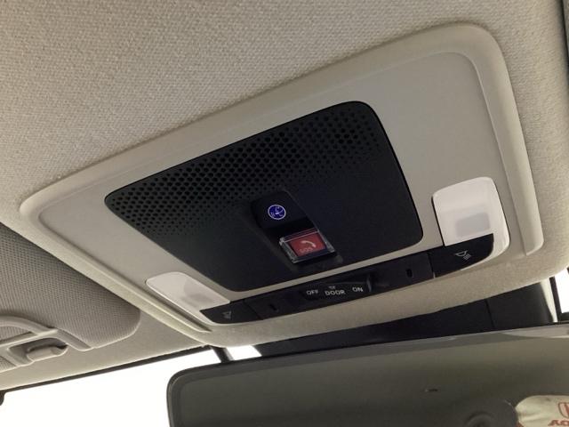 ヴェゼル ｅ：ＨＥＶＺ　いまコレ＋新品・リモコンエンジンスターター付　光触媒抗菌消臭施工済　ＥＴＣ装備　パワーリアゲート　スマートキ－　キーフリーシステム　ＵＳＢポート　ドラレコ付き　アクティブクルーズ　ＬＥＤライト　Ｂカメ（8枚目）