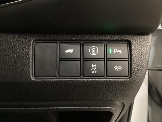 ヴェゼル ｅ：ＨＥＶＺ　いまコレ＋新品・リモコンエンジンスターター付　光触媒抗菌消臭施工済　ＥＴＣ装備　パワーリアゲート　スマートキ－　キーフリーシステム　ＵＳＢポート　ドラレコ付き　アクティブクルーズ　ＬＥＤライト　Ｂカメ（19枚目）