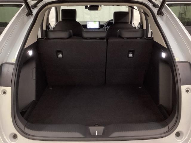 ヴェゼル ｅ：ＨＥＶＺ　いまコレ＋新品・リモコンエンジンスターター付　光触媒抗菌消臭施工済　ＥＴＣ装備　パワーリアゲート　スマートキ－　キーフリーシステム　ＵＳＢポート　ドラレコ付き　アクティブクルーズ　ＬＥＤライト　Ｂカメ（27枚目）