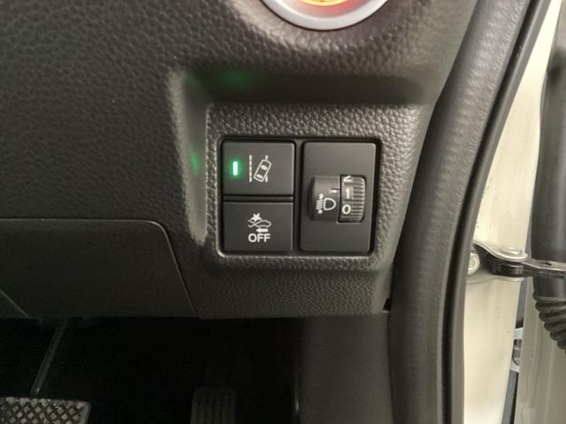 Ｎ－ＢＯＸカスタム Ｌ　光触媒抗菌消臭施工済　エンジンスターター　ドラレコ前後　障害物センサー　シートヒーター　ＥＴＣ　横滑り防止機能　盗難防止システム　ＡＡＣ　ＥＣＯＮ　シ－トヒ－タ－　ＬＥＤヘッドライト　Ｒカメラ　ソナー（16枚目）