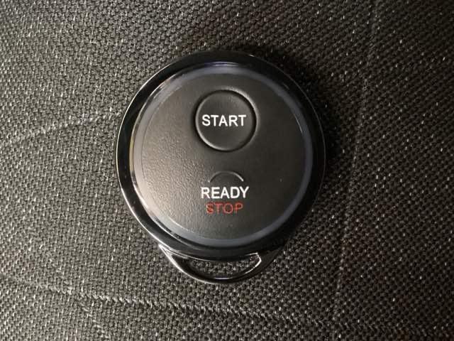 ヴェゼル ｅ：ＨＥＶＺ　いまコレ＋新品・リモコンエンジンスターター付　光触媒抗菌消臭施工済　ＥＴＣ装備　パワーリアゲート　スマートキ－　キーフリーシステム　ＵＳＢポート　ドラレコ付き　アクティブクルーズ　ＬＥＤライト　Ｂカメ（19枚目）