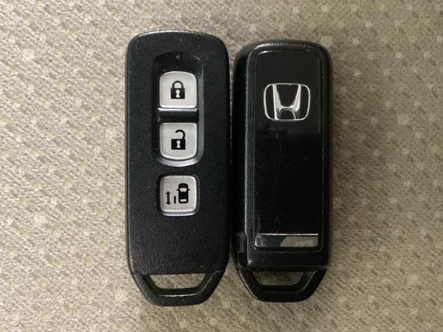 Ｎ－ＢＯＸ Ｇ・Ｌパッケージ　光触媒抗菌消臭施工済　エアバック付き　パワーウインド　メディアプレイヤー接続　アイスト　助手席エアバッグ　ナビＴＶ　地デジＴＶ　キーフリー　スマキー　フルオートエアコン　フロントベンチシート　ＥＳＣ（11枚目）