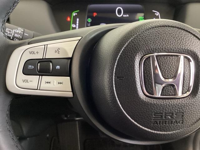 フィット ｅ：ＨＥＶホーム　中古スタッドレスタイヤ・純正メモリーナビ・ドライブレコーダー前後装着＋ＥＴＣ付　当社デモカー　レーダークルーズコントロール　踏み間違い防止装置　Ｂｌｕｅｔｏｏｔｈ対応　ＵＳＢポート　ＤＶＤ　キーフリー（15枚目）