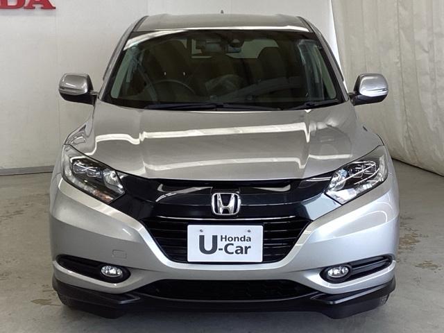 ヴェゼル Ｘ・ホンダセンシング　光触媒抗菌消臭施工済　ドラレコ　シートヒーター　ＥＴＣ　ミュージックプレイヤー接続可　ＬＥＤヘッドランプ　リアカメラ　イモビライザー　オートクルーズコントロール　ＵＳＢ　ブルートゥース　オートエアコン（2枚目）