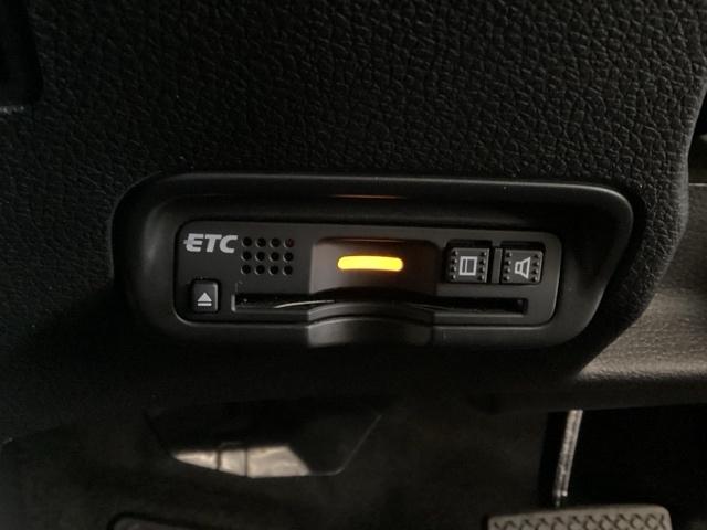 ヴェゼル Ｘ・ホンダセンシング　光触媒抗菌消臭施工済　ドラレコ　シートヒーター　ＥＴＣ　ミュージックプレイヤー接続可　ＬＥＤヘッドランプ　リアカメラ　イモビライザー　オートクルーズコントロール　ＵＳＢ　ブルートゥース　オートエアコン（16枚目）