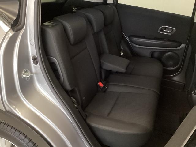 ヴェゼル Ｘ・ホンダセンシング　光触媒抗菌消臭施工済　ドラレコ　シートヒーター　ＥＴＣ　ミュージックプレイヤー接続可　ＬＥＤヘッドランプ　リアカメラ　イモビライザー　オートクルーズコントロール　ＵＳＢ　ブルートゥース　オートエアコン（20枚目）