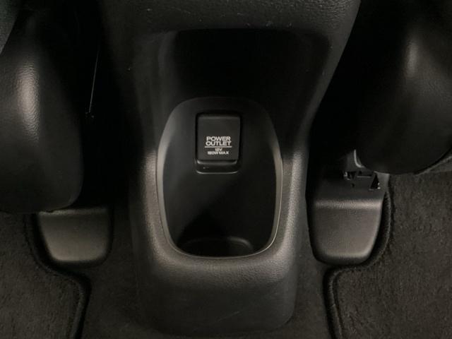 ヴェゼル Ｘ・ホンダセンシング　光触媒抗菌消臭施工済　ドラレコ　シートヒーター　ＥＴＣ　ミュージックプレイヤー接続可　ＬＥＤヘッドランプ　リアカメラ　イモビライザー　オートクルーズコントロール　ＵＳＢ　ブルートゥース　オートエアコン（21枚目）