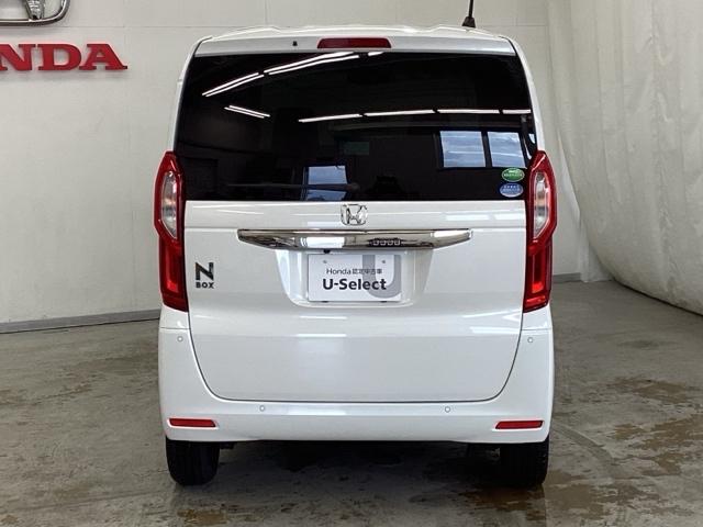 Ｌ　ＨｏｎｄａＳＥＮＳＩＮＧ・衝突安全ボディ・スマートキー・フルセグ・純正メモリーナビ・Ｂｌｕｅｔｏｏｔｈ　アダプティブクルーズ　地デジ　ブルートゥース　ＥＴＣ　シートヒーター　ＬＫＡＳ　リアカメラ（画像4）