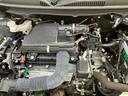 エンジンルームもきれいです