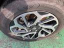 フロント左タイヤ純正アルミホイールです