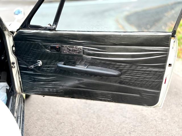 １１７クーペ ＸＣ　純正マッドガード　ナルディステアリング　ＲＳワタナベホイル　社外ＬＥＤライト　ＳＵツインＯ／Ｈ　ブレーキＯ／Ｈ　セルモーターＯ／Ｈ　ジェネレーターＯ／Ｈ　クーラーコンプレッサーＯ／Ｈ　燃料タンク交換（17枚目）