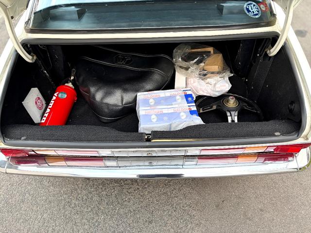 １１７クーペ ＸＣ　純正マッドガード　ナルディステアリング　ＲＳワタナベホイル　社外ＬＥＤライト　ＳＵツインＯ／Ｈ　ブレーキＯ／Ｈ　セルモーターＯ／Ｈ　ジェネレーターＯ／Ｈ　クーラーコンプレッサーＯ／Ｈ　燃料タンク交換（37枚目）