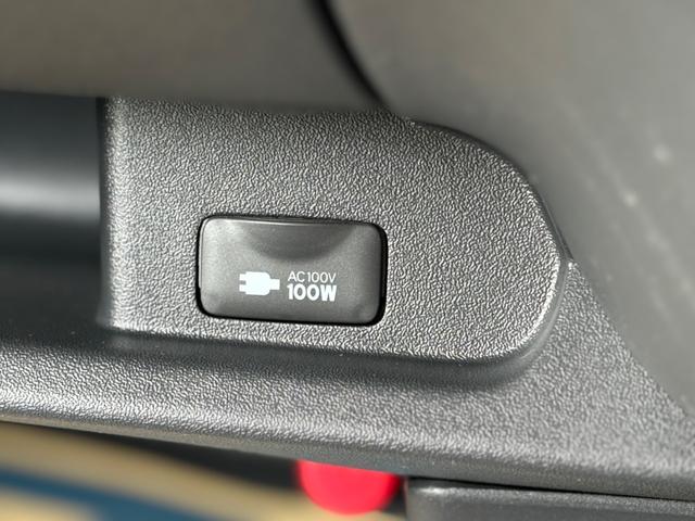 ハイエースバン ロングＤＸ　登録済未使用　９人乗　４ＷＤ　助手席エアバック　リヤヒーター　リアクーラー　プライバシーガラス　クローザー　バックカメラインナーミラー　トヨタセーフティーセンス　クリアランスソナー　ＡＣ１００Ｖ電源（37枚目）