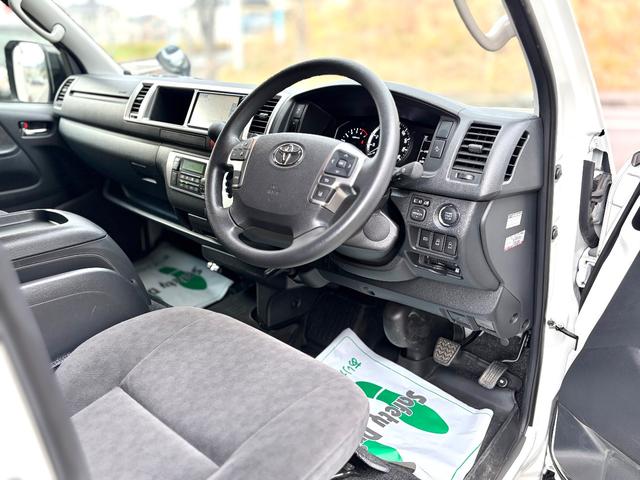 ハイエースワゴン GLファインテックツアラー 特装車 禁煙車 寒冷地仕様 純正15インチアルミ LEDヘッドライト+LEDフォグ 両側パワースライド 前後カメラドラレコ デジタルインナーミラー 純正リモスタ 7インチメモリーナビ 12インチフリップダウン(14枚目)