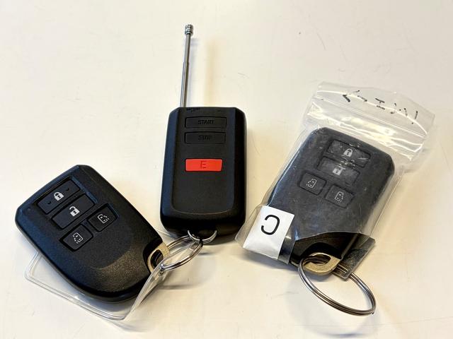 ハイエースワゴン GLファインテックツアラー 特装車 禁煙車 寒冷地仕様 純正15インチアルミ LEDヘッドライト+LEDフォグ 両側パワースライド 前後カメラドラレコ デジタルインナーミラー 純正リモスタ 7インチメモリーナビ 12インチフリップダウン(46枚目)