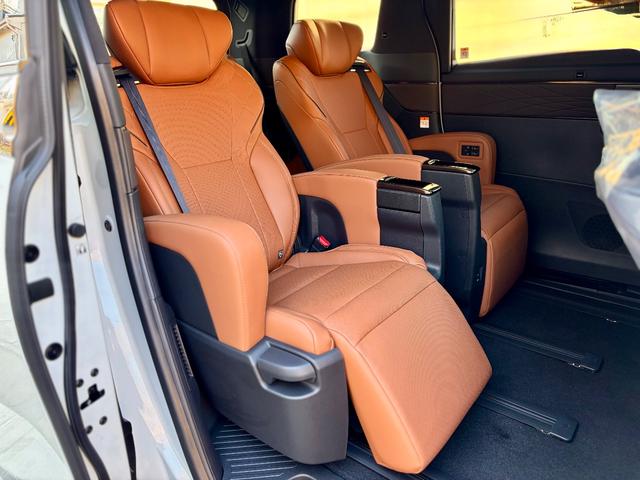 ヴェルファイア Z プレミア 登録済未使用 改良後モデル ディスプレイオーディPULS JBLプレミアムサウンド 14インチリヤエンター スペアタイヤ サンドベージュ本革電動シート シートヒーター+ベンチレーション 純正ドラレコ(19枚目)