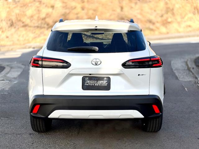 カローラクロス ハイブリッド　Ｚ　登録済未使用　４ＷＤ　寒冷地仕様パノラマルーフ　１０．５インチディスプレイオーディオＰＬＵＳ　フルセグ　ＡＣ１００Ｖ１５００Ｗ電源　本革パワーシート　シートヒーター＋ベンチレーション＋ハンドルヒーター（4枚目）