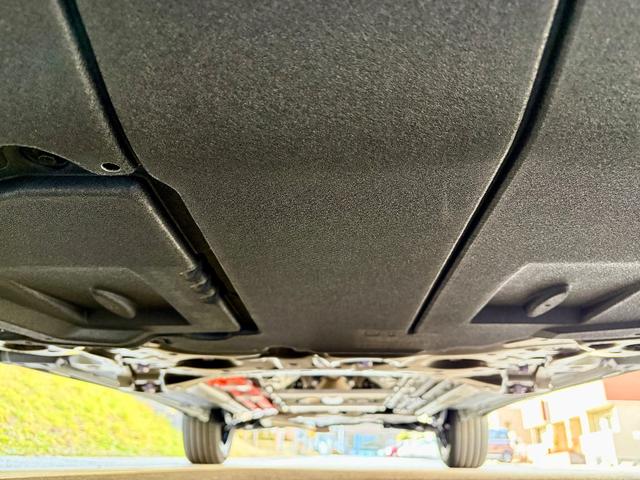 カローラクロス ハイブリッド　Ｚ　登録済未使用　４ＷＤ　寒冷地仕様パノラマルーフ　１０．５インチディスプレイオーディオＰＬＵＳ　フルセグ　ＡＣ１００Ｖ１５００Ｗ電源　本革パワーシート　シートヒーター＋ベンチレーション＋ハンドルヒーター（48枚目）