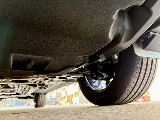 カローラクロス ハイブリッド　Ｚ　登録済未使用　４ＷＤ　寒冷地仕様パノラマルーフ　１０．５インチディスプレイオーディオＰＬＵＳ　フルセグ　ＡＣ１００Ｖ１５００Ｗ電源　本革パワーシート　シートヒーター＋ベンチレーション＋ハンドルヒーター（50枚目）