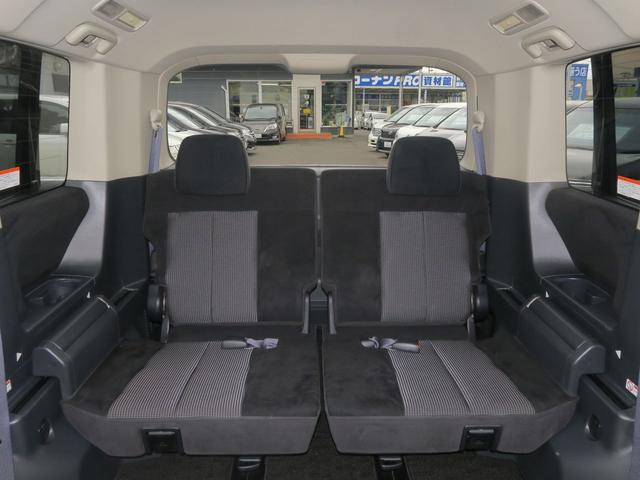 ローデストGプレミアム(カスタマイズP A) 4WD 地デジHDDツインナビ 両側電動ドア Rockfordサウンド(14枚目)