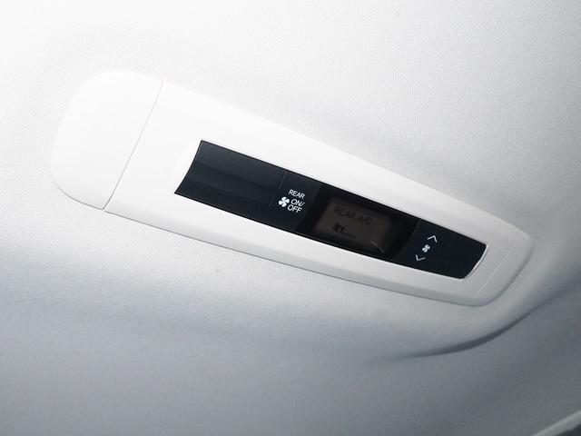 オデッセイ アブソルート　純正ナビ　両側電動ドア　１９インチアルミ　ＴＥＩＮフルタップ車高調　８人　ＬＥＤ　ハーフレザー　スマートキー　Ｂｌｕｅｔｏｏｔｈ　ＨＤＭＩ　ＵＳＢ　ＤＶＤ　バックカメラ　クルコン　衝突軽減ブレーキ　横滑り防止　ＥＴＣ　関西１オーナー　禁煙車（22枚目）