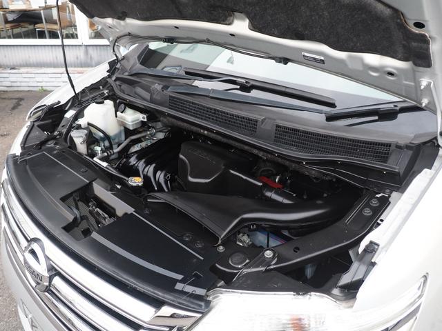 セレナ ４ＷＤ　後期　２０Ｘ　地デジＳＤナビ　バックカメラ　電動ドア　新品黒革仕様　スマートキー　８人乗り　フォグランプ　右側オートクロージャードア　ＵＳＢオーディオ　ＳＤ　ＣＤ　クルコン　衝突軽減ブレーキ　レーンアシスト　横滑り防止　ｉ－ＳＴＯＰ　リアヒーター　ＥＴＣ（32枚目）