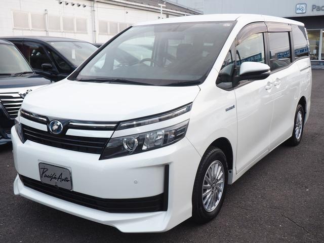 ヴォクシー ハイブリッドＸ　ＳＤナビ　ＡＬＰＩＮＥモニター　電動ドア　スマートキー　７人　ＬＥＤライト　純正１５インチアルミ　地デジＴＶ　Ｂｌｕｅｔｏｏｔｈ　ＤＶＤ　ＣＤ録音　ＳＤ　ＥＴＣ　バックカメラ　フロントコーナーセンサー　横滑り防止　ＴＲＣ　関東１オーナー　禁煙（7枚目）