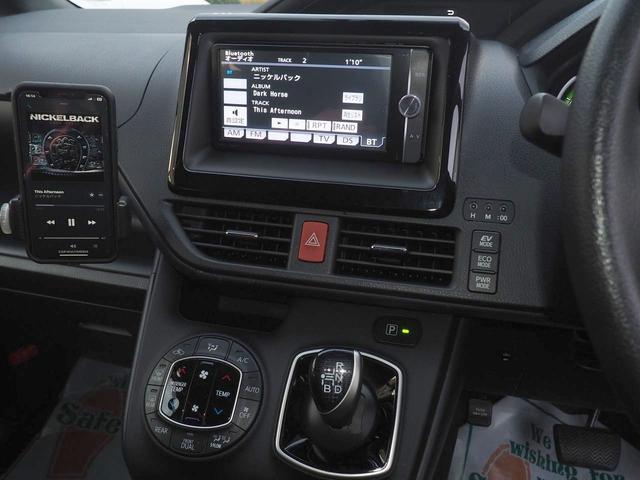 ヴォクシー ハイブリッドＸ　ＳＤナビ　ＡＬＰＩＮＥモニター　電動ドア　スマートキー　７人　ＬＥＤライト　純正１５インチアルミ　地デジＴＶ　Ｂｌｕｅｔｏｏｔｈ　ＤＶＤ　ＣＤ録音　ＳＤ　ＥＴＣ　バックカメラ　フロントコーナーセンサー　横滑り防止　ＴＲＣ　関東１オーナー　禁煙（17枚目）
