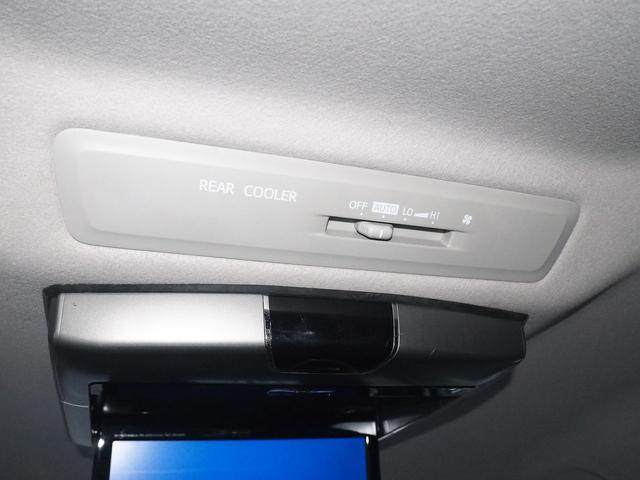 ヴォクシー ハイブリッドＸ　ＳＤナビ　ＡＬＰＩＮＥモニター　電動ドア　スマートキー　７人　ＬＥＤライト　純正１５インチアルミ　地デジＴＶ　Ｂｌｕｅｔｏｏｔｈ　ＤＶＤ　ＣＤ録音　ＳＤ　ＥＴＣ　バックカメラ　フロントコーナーセンサー　横滑り防止　ＴＲＣ　関東１オーナー　禁煙（22枚目）