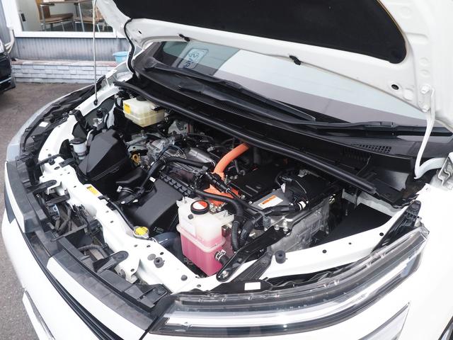 ヴォクシー ハイブリッドＸ　ＳＤナビ　ＡＬＰＩＮＥモニター　電動ドア　スマートキー　７人　ＬＥＤライト　純正１５インチアルミ　地デジＴＶ　Ｂｌｕｅｔｏｏｔｈ　ＤＶＤ　ＣＤ録音　ＳＤ　ＥＴＣ　バックカメラ　フロントコーナーセンサー　横滑り防止　ＴＲＣ　関東１オーナー　禁煙（32枚目）