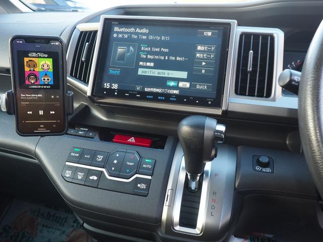 ステップワゴン 後期　Ｇ　Ｅセレクション　純正９型ナビ　ＡＬＰＩＮＥモニター　電動ドア　スマートキー　８人乗り　社外１５インチアルミ　地デジＴＶ　Ｂｌｕｅｔｏｏｔｈ　ＣＤ録音　ＤＶＤ　ＳＤ　ＵＳＢ　バックカメラ　ＥＴＣ　クルコン　横滑り防止　ｉ－ＳＴＯＰ　関東１オーナー　禁煙車（17枚目）