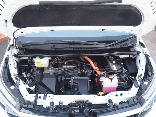 ヴォクシー ハイブリッドV 純正8型画面ナビ 後席モニター 両側電動ドア スマートキー 7人乗り LEDライト 革巻ハンドル 地デジTV Bluetooth DVD CD録音 SD ETC バックカメラ クルコン 横滑り防止 リアヒーター シートヒーター 純正エンスタ 禁煙(29枚目)