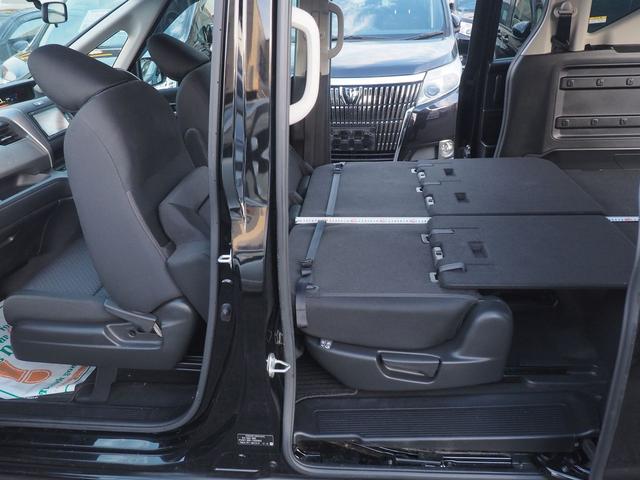 フリード＋ Ｇ　純正ギャザズ地デジＳＳＤナビ　バックカメラ　電動ドア　５人乗り　フルフラット車中泊機能　スマートキー　右側オートクロージャードア　Ｂｌｕｅｔｏｏｔｈ　ＣＤ　ＤＶＤビデオ　ＳＤオーディオ　横滑り防止ＶＳＡ　ｉ－Ｓｔｏｐ　ビルトインＥＴＣ　関西仕入　禁煙者（14枚目）