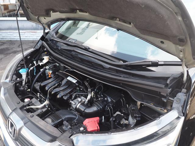 フリード＋ Ｇ　純正ギャザズ地デジＳＳＤナビ　バックカメラ　電動ドア　５人乗り　フルフラット車中泊機能　スマートキー　右側オートクロージャードア　Ｂｌｕｅｔｏｏｔｈ　ＣＤ　ＤＶＤビデオ　ＳＤオーディオ　横滑り防止ＶＳＡ　ｉ－Ｓｔｏｐ　ビルトインＥＴＣ　関西仕入　禁煙者（32枚目）