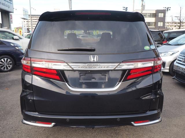 オデッセイ アブソルート　純正ナビ　フリップダウンモニター　両側電動ドア　７人　スマートキー　ハーフレザーシート　ＬＥＤライト　純正１８インチアルミ　Ｂｌｕｅｔｏｏｔｈ　ＨＤＭＩ　ＵＳＢ　ＤＶＤ　全周囲カメラ　クルコン　衝突軽減ブレーキ　横滑り防止　ＥＴＣ　名古屋仕入　禁煙（3枚目）