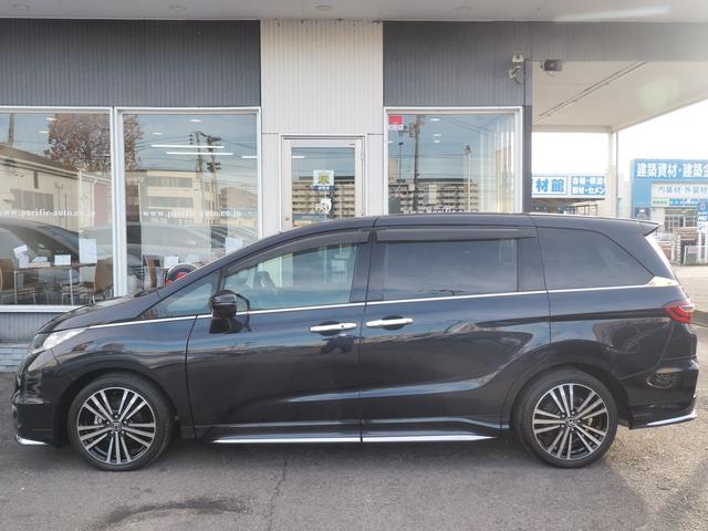 オデッセイ アブソルート　純正ナビ　フリップダウンモニター　両側電動ドア　７人　スマートキー　ハーフレザーシート　ＬＥＤライト　純正１８インチアルミ　Ｂｌｕｅｔｏｏｔｈ　ＨＤＭＩ　ＵＳＢ　ＤＶＤ　全周囲カメラ　クルコン　衝突軽減ブレーキ　横滑り防止　ＥＴＣ　名古屋仕入　禁煙（5枚目）