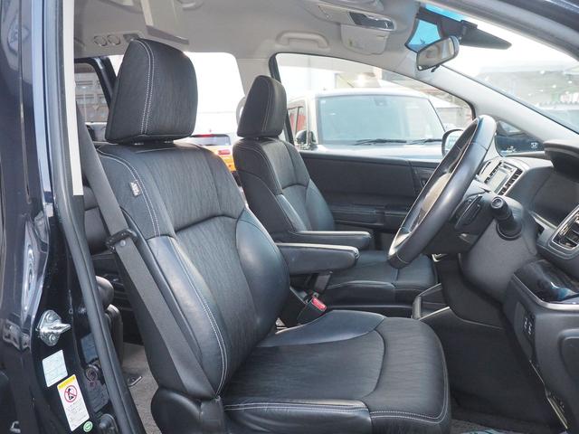 オデッセイ アブソルート　純正ナビ　フリップダウンモニター　両側電動ドア　７人　スマートキー　ハーフレザーシート　ＬＥＤライト　純正１８インチアルミ　Ｂｌｕｅｔｏｏｔｈ　ＨＤＭＩ　ＵＳＢ　ＤＶＤ　全周囲カメラ　クルコン　衝突軽減ブレーキ　横滑り防止　ＥＴＣ　名古屋仕入　禁煙（12枚目）