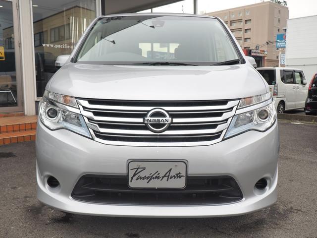 セレナ ４ＷＤ後期　２０Ｘ　ＳＤナビ　バックカメラ　１オーナー　禁煙　スマートキー　８人乗り　１５インチアルミ　両側オートクロージャードア　ＵＳＢオーディオ　ＳＤオーディオ　ＣＤ　クルコン　衝突軽減ブレーキ　レーンアシスト　横滑り防止　ｉ－ＳＴＯＰ　リアヒーター　ＥＴＣ（2枚目）